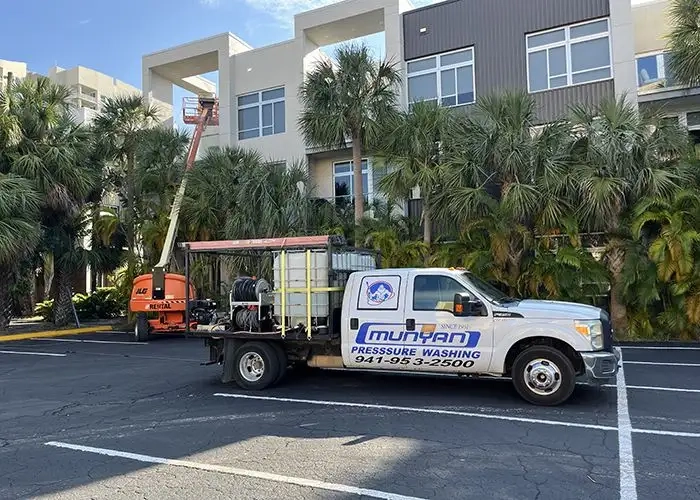 Munyan Painting Services serves commercial and residential customers from Northern Manatee County all the way down to Ft. Myers and everything in between.